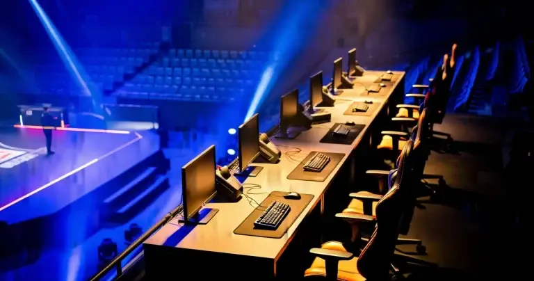 Paras suomalainen CS2-joukkue 2026: ENCE, HAVU ja muut ykkösketjun e-urheilijat